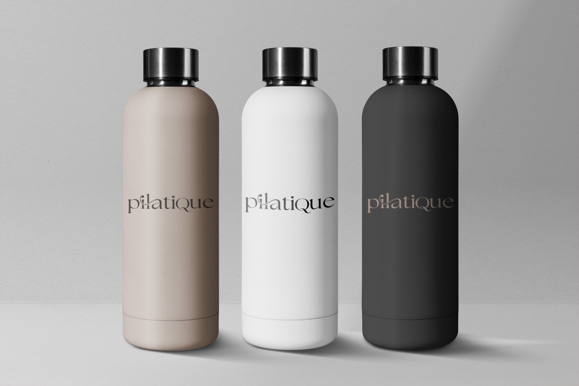 Pilatique drinkflessen in drie kleuren